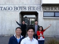 ภาพความสุขของครอบครัวที่ Otago Boys High School