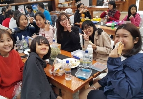 เมื่อถึงเวลาอาหารว่าง