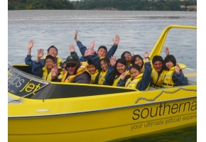 สนุกสุดๆ กับ Jet Boat 360 องศา